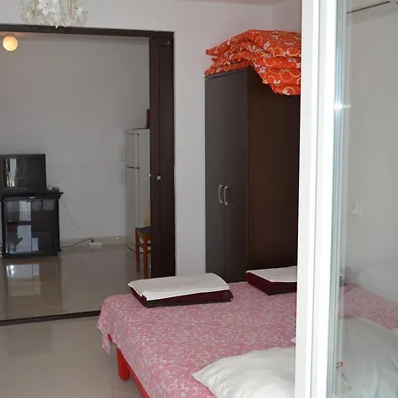 Pisak 4281a Apartment Mimice